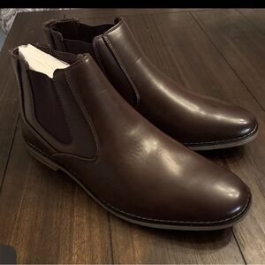 Deer Stags Men's Hal Dark Brown Chelsea Boots Sz 11 NEW